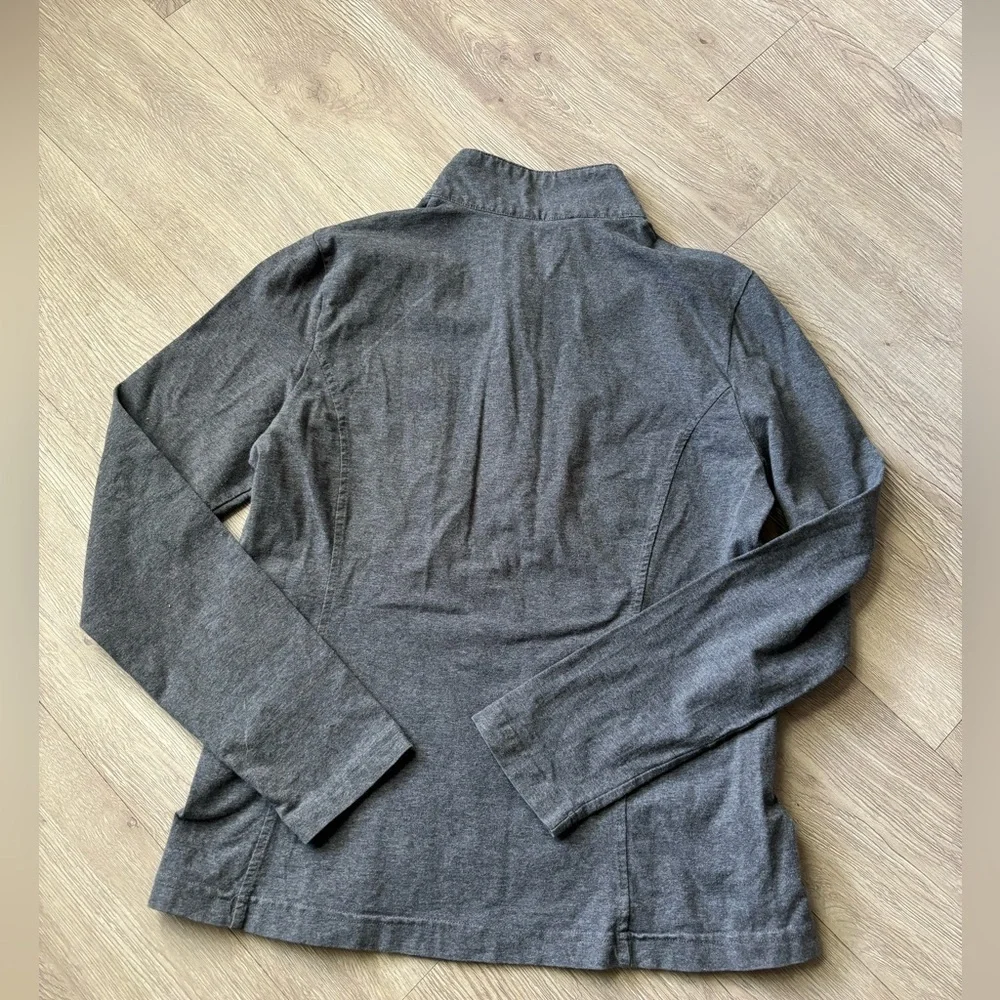 NWOT GAP Pullover heather Gray size medium